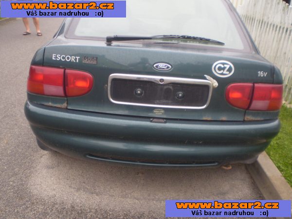 nahradni dily na ford escort