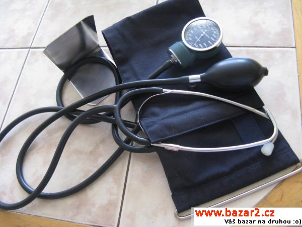 Tonometr  k měření krevního tlaku