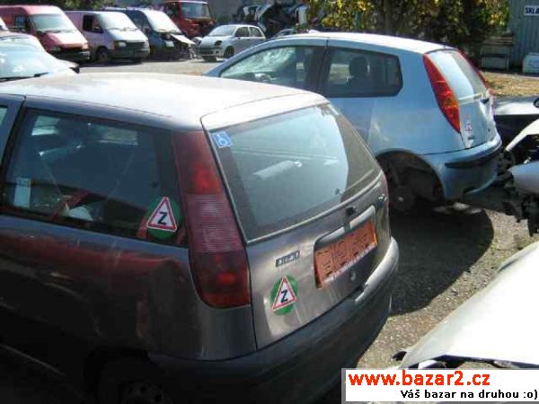 Fiat Punto r.2001 na ND, Prodej veškerých ND z