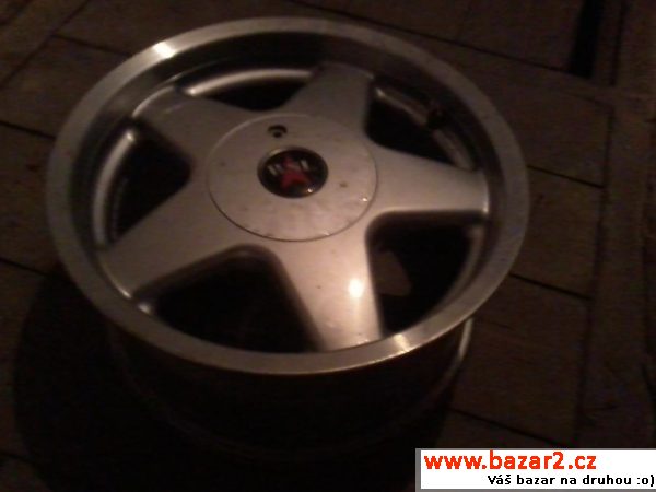 Alu disky R15