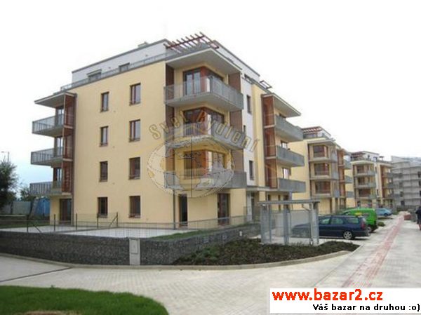Byt 2+kk, 65 m2, nábytkem nevybavený, Praha 5,