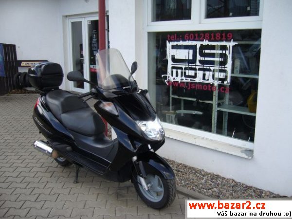 Honda FES 250 Foresight