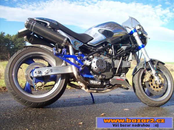 Ducati Monster 900 M Cromo