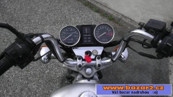 motocykl DAELIM vs 125 F