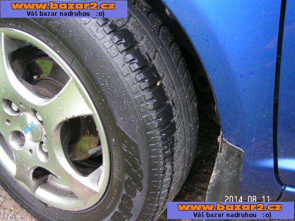 Toyota Yaris 1 0 VVTi