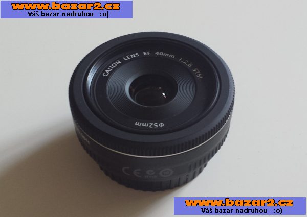 Canon EOS 7D + příslušenctví