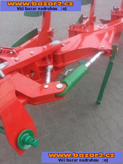 Neseny otočny pluh AgroMasz obracak3, 4,5 cena s DPH