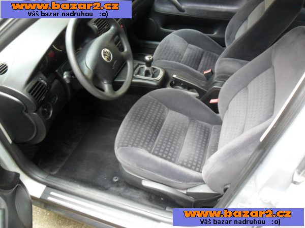 VW Passat 1.9 TDI 74kw, sedan, rok 2002, Climatronic