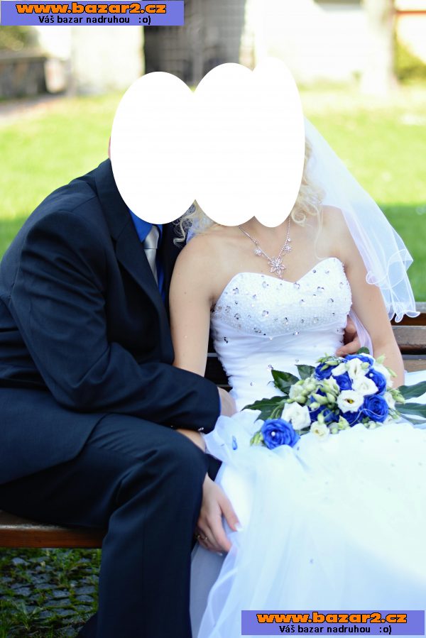 Svatební šaty