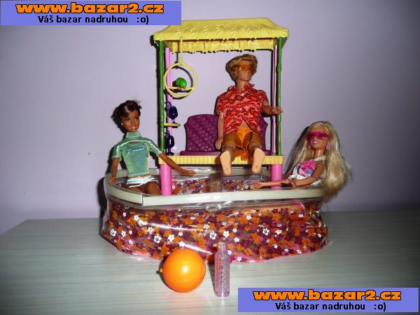 Panenka Barbie s Kenem