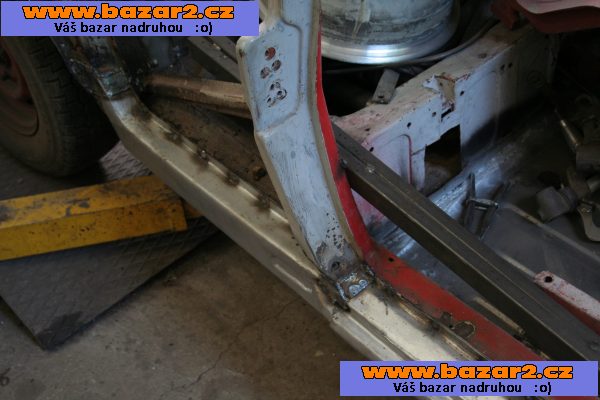 Replika prahů na Škoda 110R