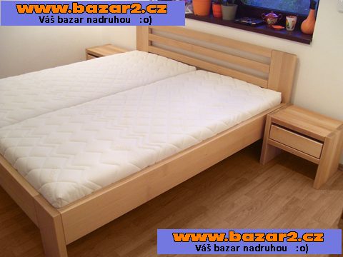 Robustní postele z masivu