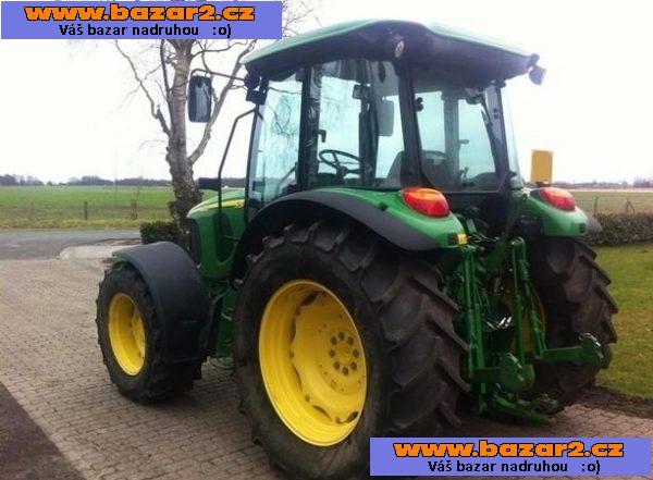 2007 John Deere 5620