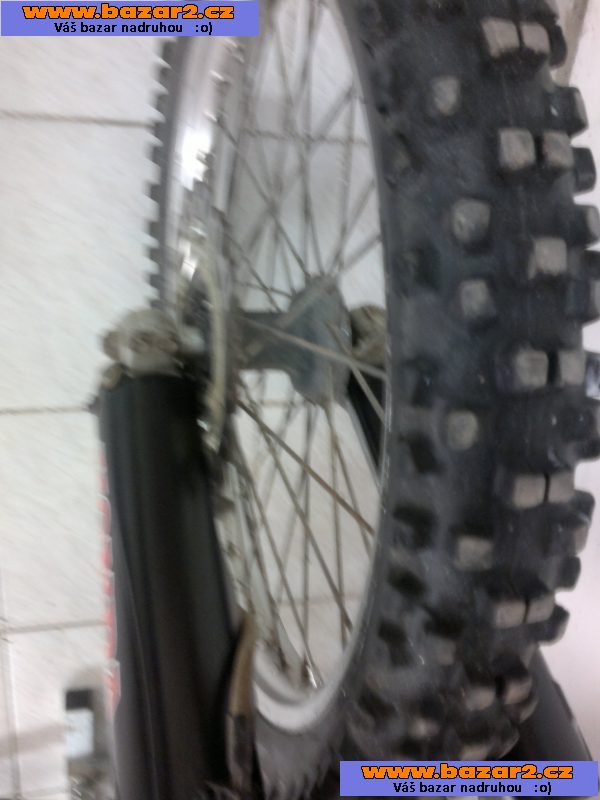 Honda CR 250 97 velmi pěkná