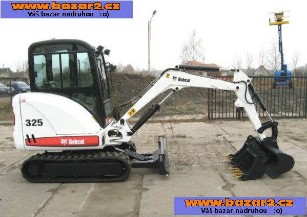 Bobcat 325 rýpadlo