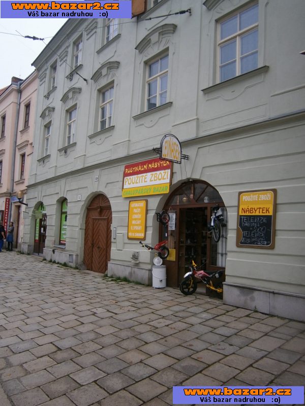 v záruce, chladička(lednička), znač. PRIVILEG(Elektrolux)