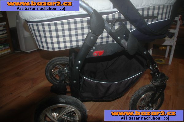 Kočárek trojkombinace