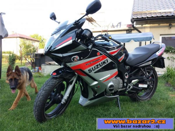 Prodej SUZUKI GS500F