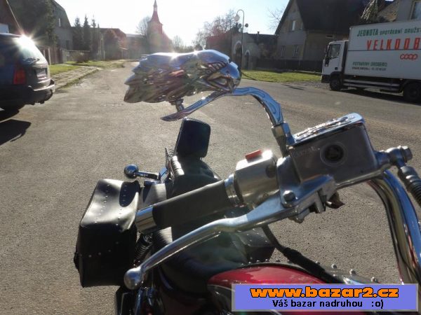 suzuki intruder