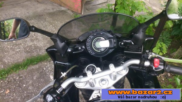 Yamaha FZ6