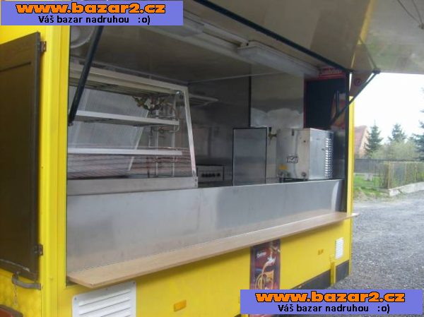 Pojízdné občerstvení-karavan