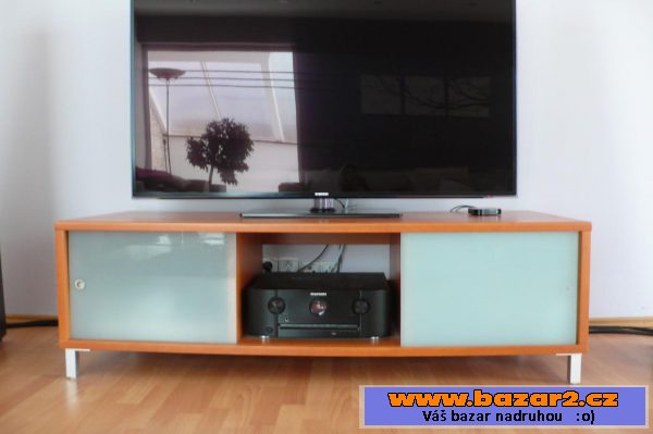 Stolek pod TV-dřevo+sklo