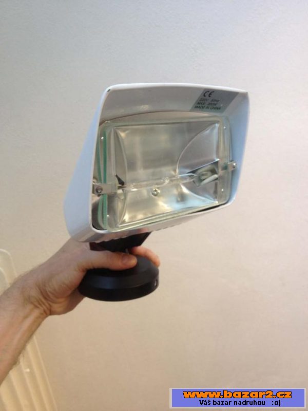 Reflektory, italský design, halogen