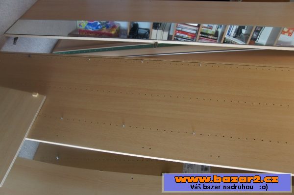 Prodám 5dv. skříň 