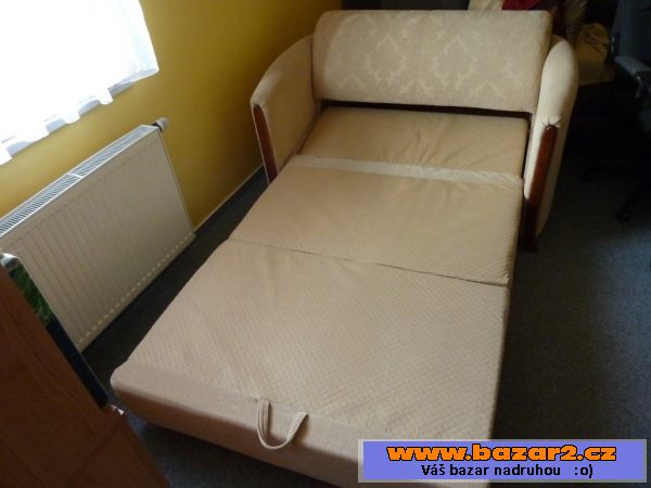 Prodám pěknou rozkládací pohovku