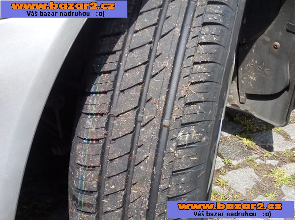 Octavia 1.9tdi 81kw 156tisíc km serviska 