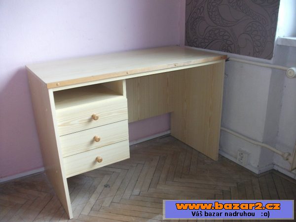 Polohovatelný rýsovací stůl