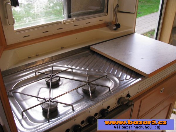 Prodám karavan CHateau Cantara 430