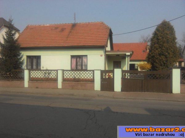 Prod. dům s garsonkou a autodílnou