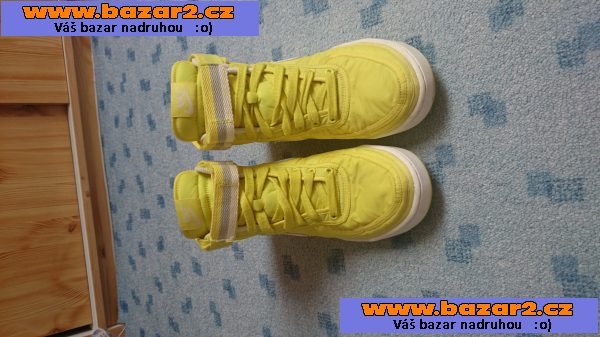 Nike vandal supreme high 