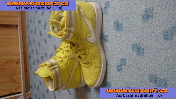 Nike vandal supreme high 