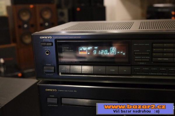 Sestava receiver + cd player Onkyo