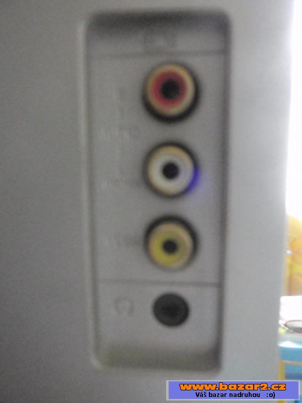 TV Samsung - CZ21M063N s plochou ob