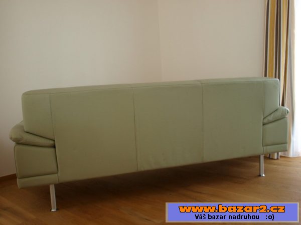 Kožená sedačka perfektní stav,205cm