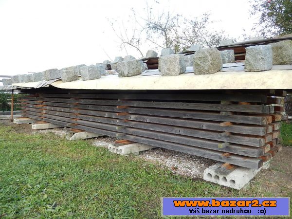Modřínové trámy, kleštiny