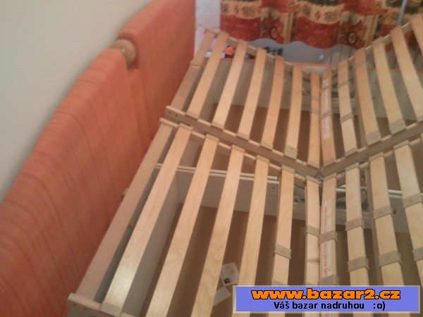 Postel 180 na 200 cm poloho. SPECHA