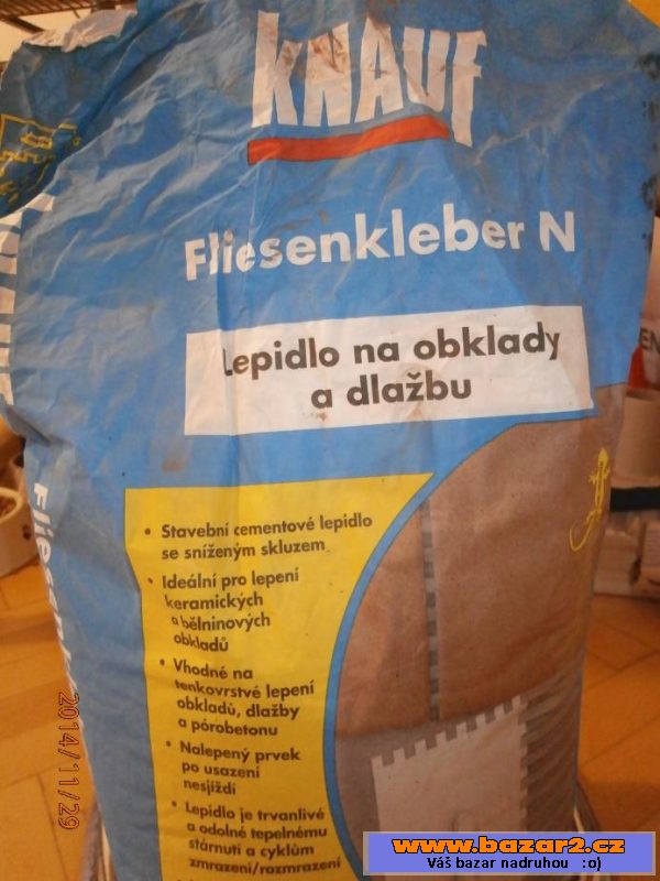 Lepidlo na obklady a dlažby