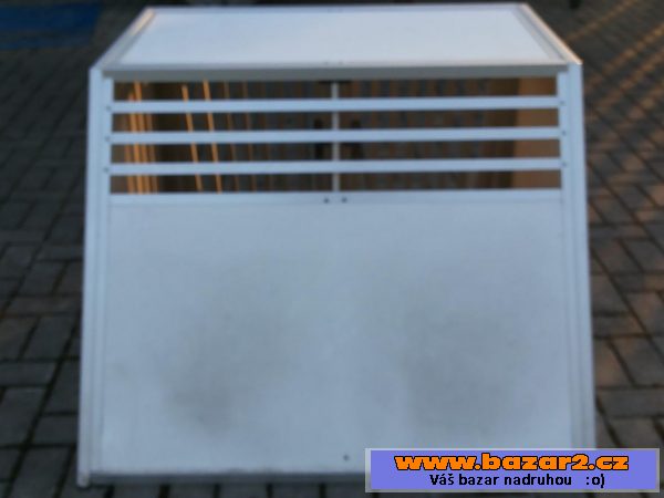 Dvoubox do auta