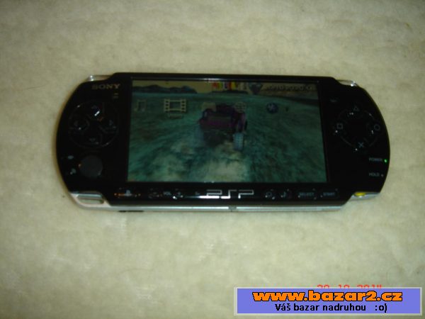 Zánovní PSP a hry