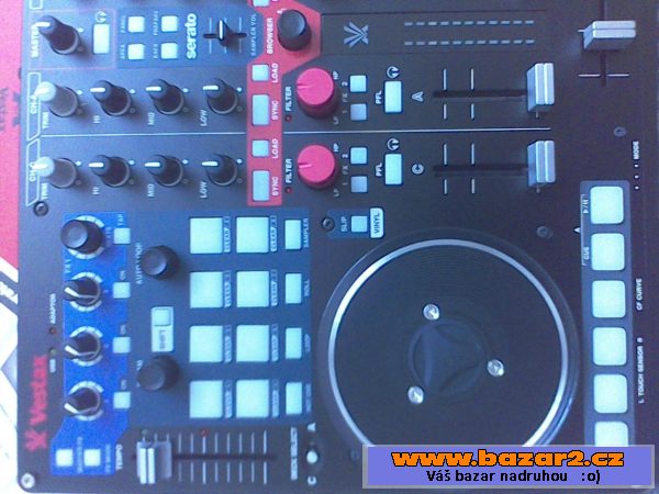 Nový Vestax VCI-400