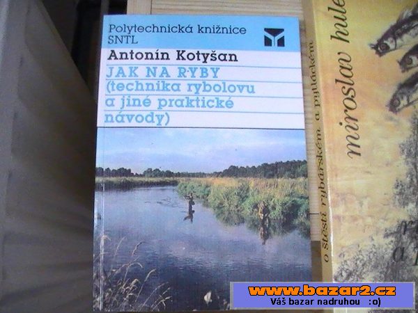 Několik knih