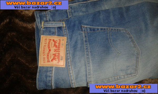 LEVIS JEANS