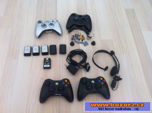 Xbox 360 Slim 250GB + příslušenství