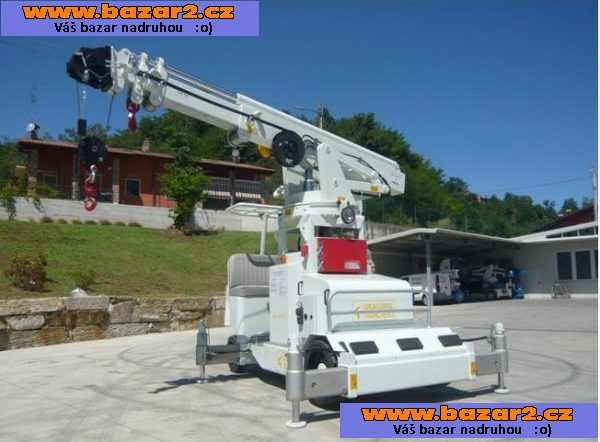 Mobilní jeřáb MINIDREL 50B 4X4R 