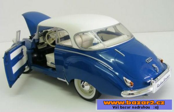 Kovový model Auto Union 1/18