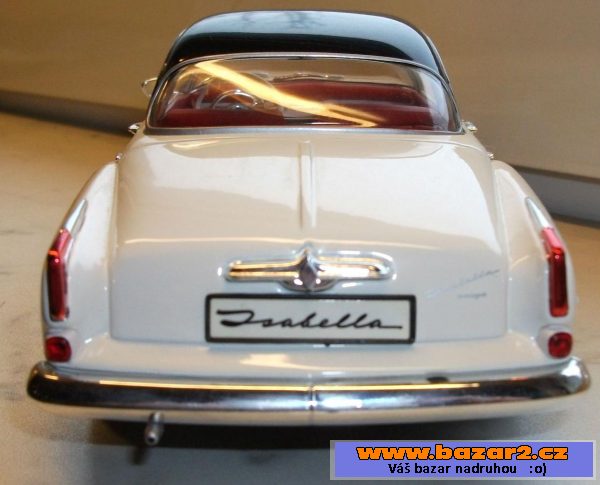 Kovový model Borgward 1/18